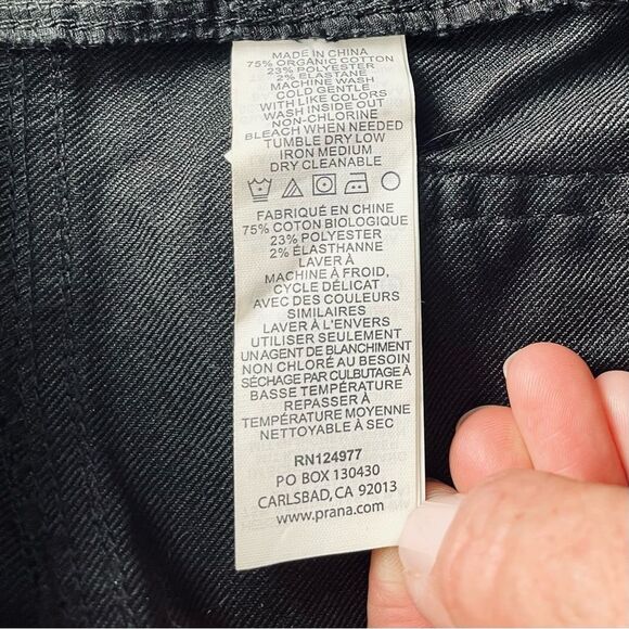 Prana Oday Jean Regular Inseam Black Out Size 0/25 - Picture 15 of 15